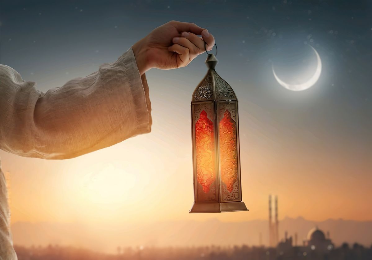 Menjelang Akhir Ramadan, Saatnya Menguatkan Hati dan Ikhtiar